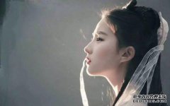 刘亦菲，网友的第一张照片：？那是唯一的仙女