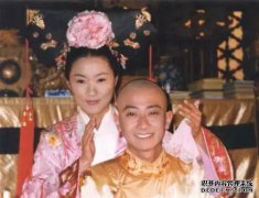 十四年前，她是一个儿童伞，她找到了一件龙的