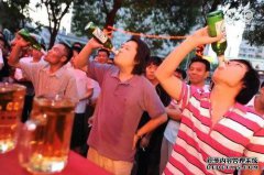 如何在工作场所保持最佳的人际关系看看这样做