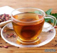 每天喝“浸泡在水里的蒲公英”，有一段时间这