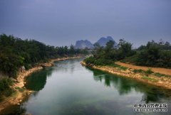 河南省郑州市：从北到南，Yanagi河流向衡水新桥