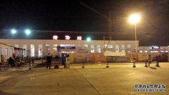 “心中的人们（用书）”钱和
