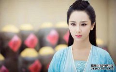 卖出10名女明星化妆娃娃芭比娃娃，Z Liying杨幂门